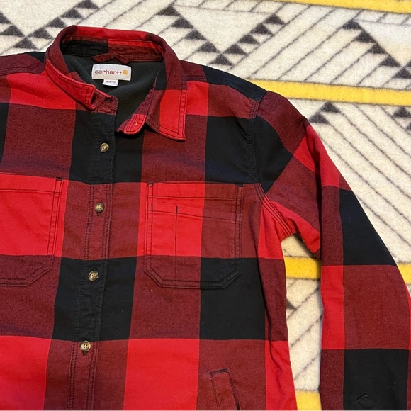 Carhartt women’s fleece lined flannel button down shirt - Picture 5 of 16